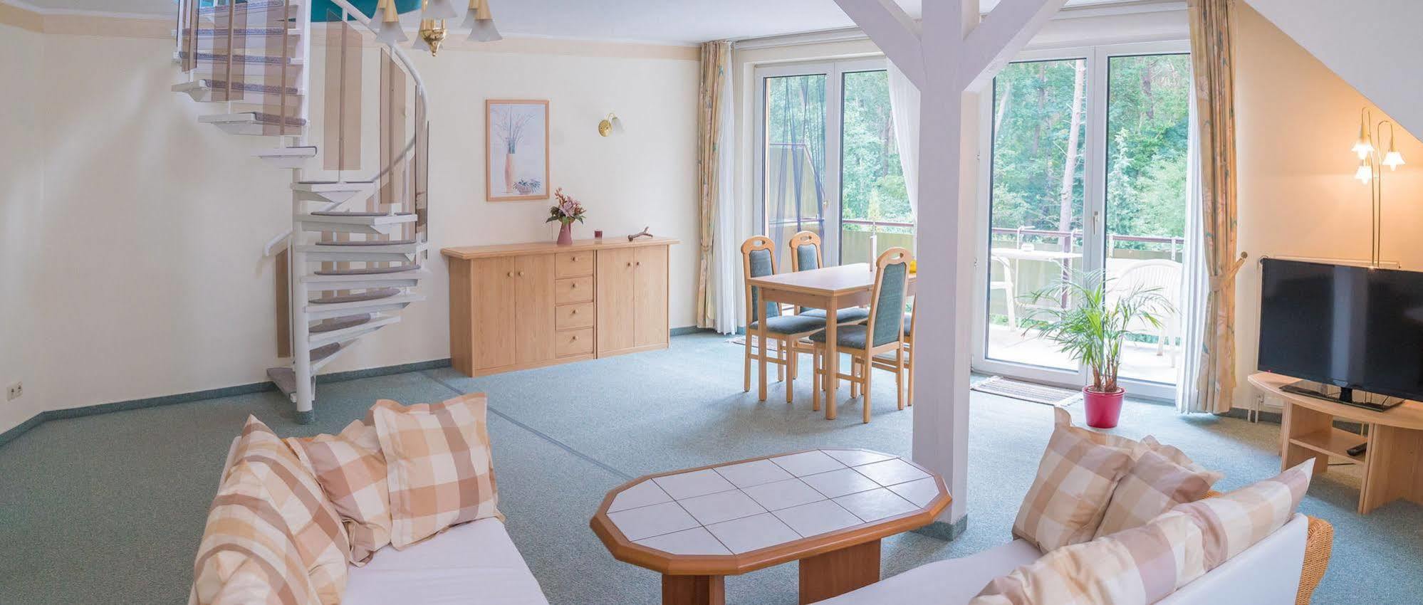 Ferienhus Baabe Fewo 01 Terrasse, Sauna- Und Schwimmbadnutzung Im Ahoi Sellin Ngoại thất bức ảnh