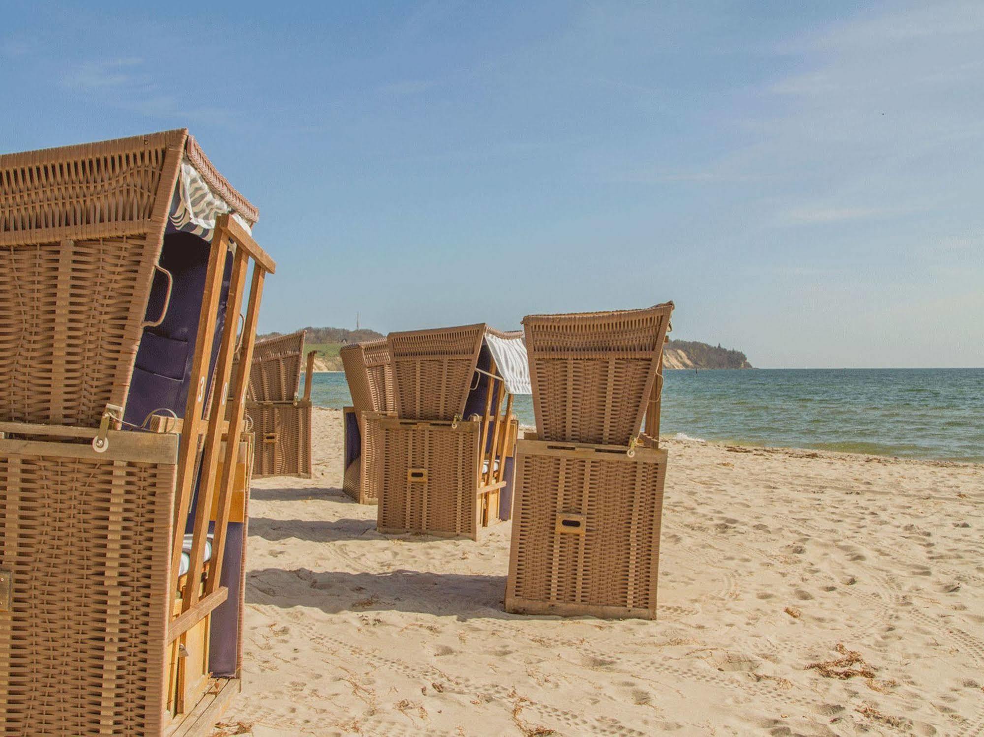 Ferienhus Baabe Fewo 01 Terrasse, Sauna- Und Schwimmbadnutzung Im Ahoi Sellin Ngoại thất bức ảnh